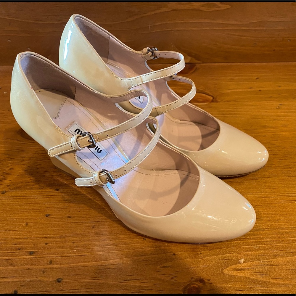 EUC Miu Miu Nude Patent Leather Mary Jane Wedges